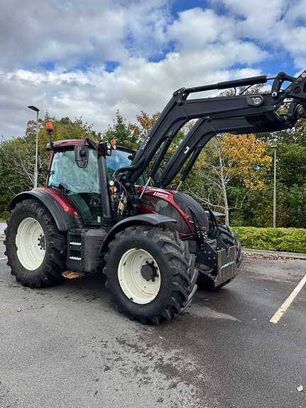 Valtra N174 Direct 14 of 28