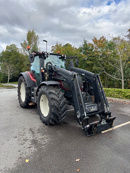 Valtra N174 Direct 4 of 28
