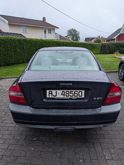 Volvo S80 4 of 17
