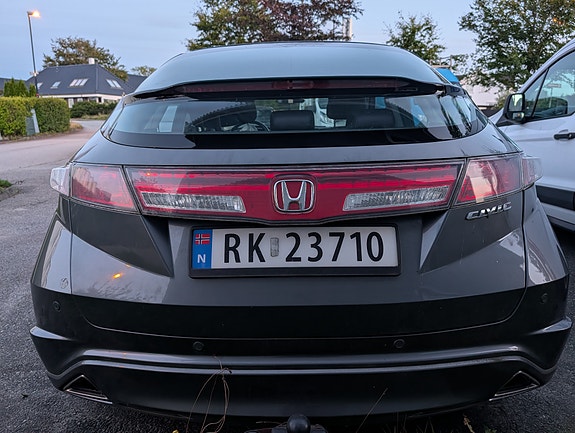 Honda Civic 2 of 19