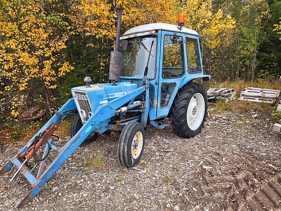 Ford 3600 2 of 5