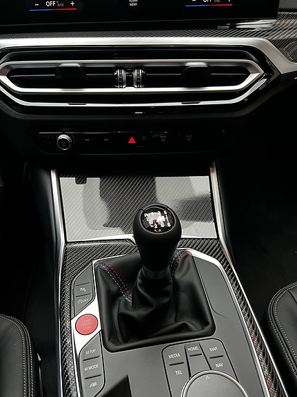BMW M2 8 of 11