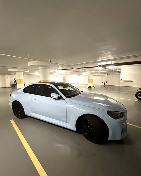 BMW M2 10 of 11