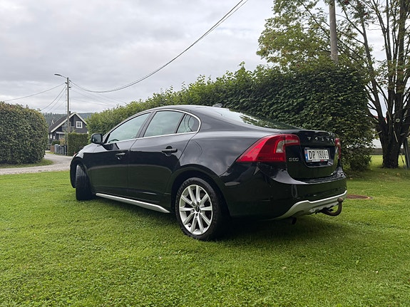 Volvo S60 6 of 12