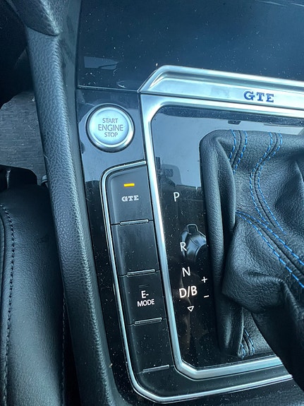 Volkswagen Passat 22 of 30