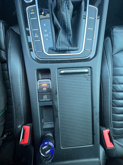 Volkswagen Passat 23 of 30