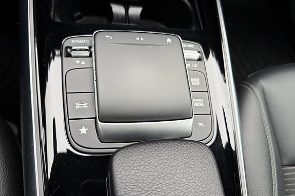 Mercedes-Benz EQA250 22 of 30