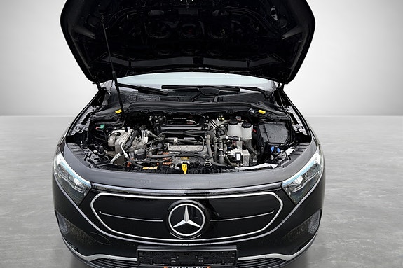 Mercedes-Benz EQA250 14 of 30