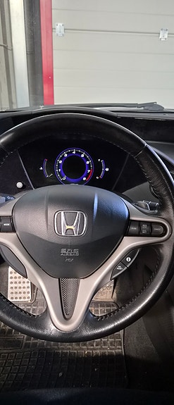 Honda Civic 8 of 9
