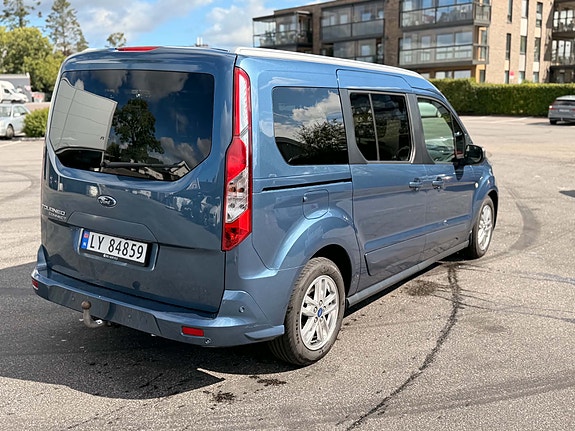 Ford Grand Tourneo Connect 7 of 14