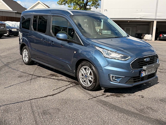 Ford Grand Tourneo Connect 3 of 14