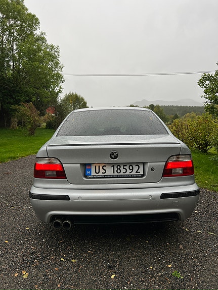 BMW 530d 4 of 12