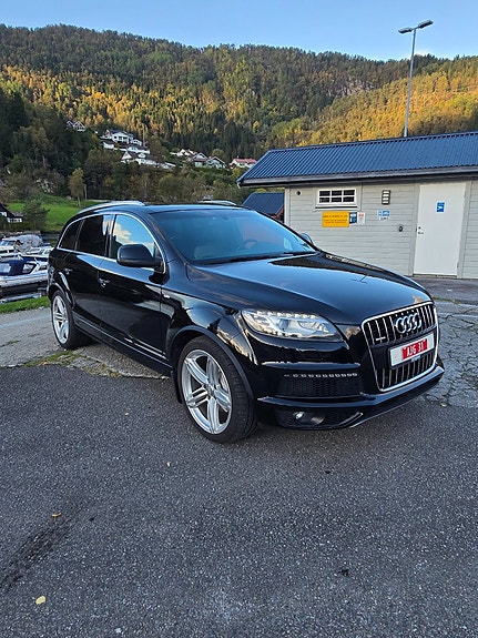 Audi Q7 3 of 20