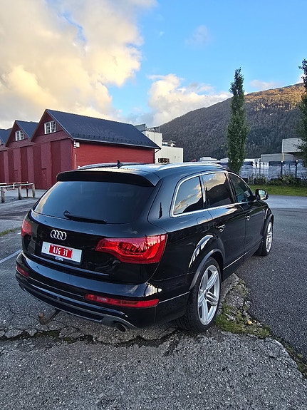 Audi Q7 5 of 20