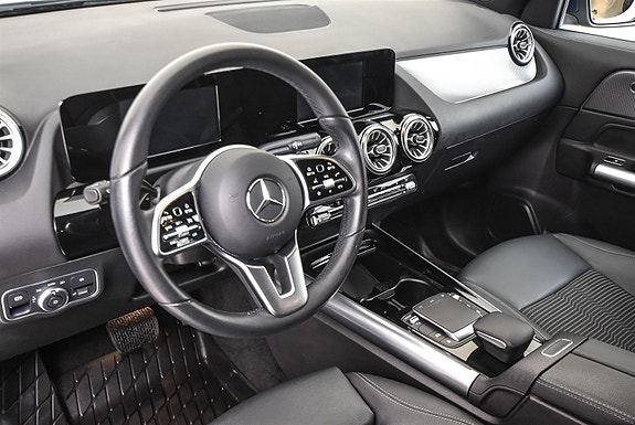 Mercedes-Benz EQA250 13 of 30