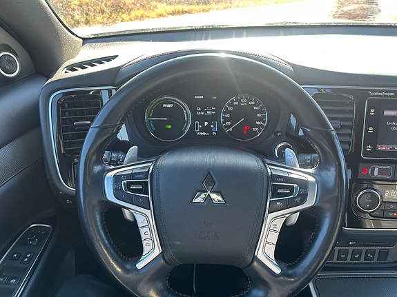 Mitsubishi Outlander 26 of 30