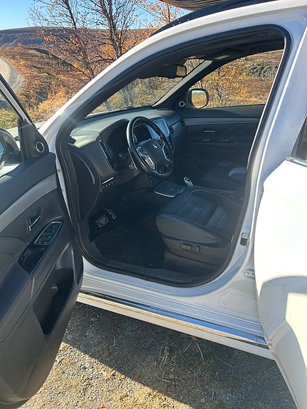 Mitsubishi Outlander 11 of 30