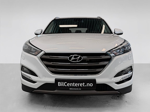 Hyundai Tucson 2 of 30