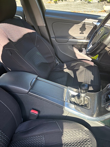 Volvo S60 13 of 22