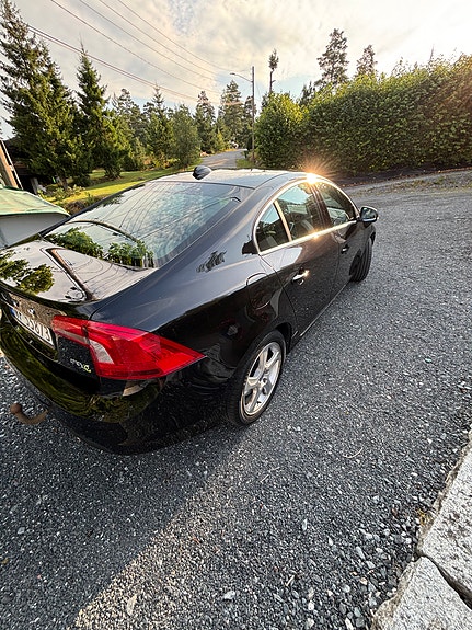 Volvo S60 4 of 22
