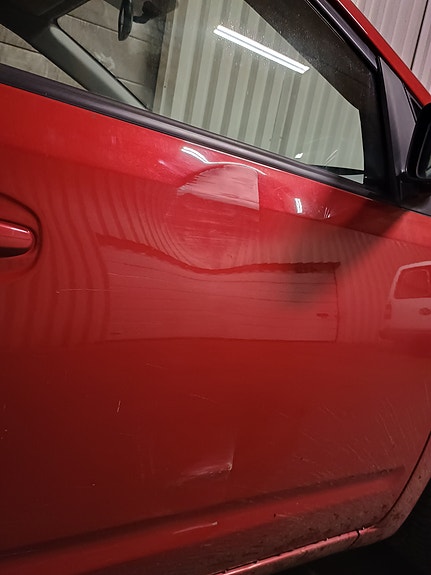 Toyota Prius 8 of 22
