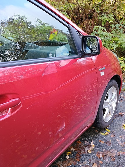 Toyota Prius 16 of 22