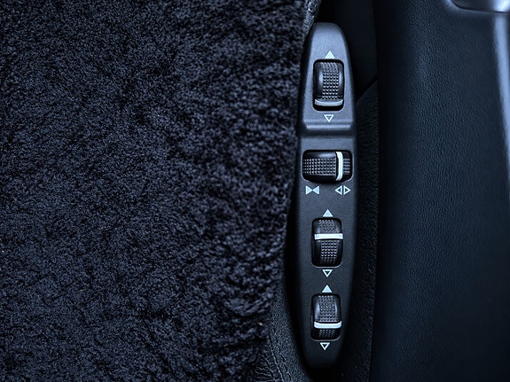 Mercedes-Benz E200 d 14 of 16