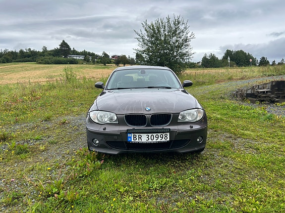 BMW 116i 5 of 16