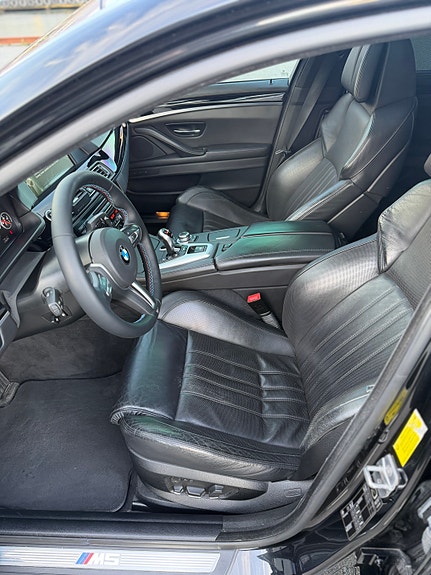 BMW M5 13 of 28