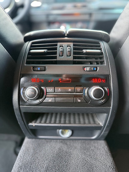 BMW M5 21 of 28