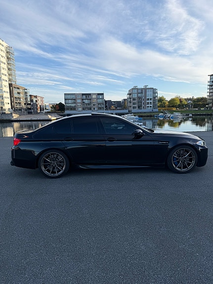 BMW M5 9 of 28
