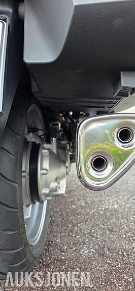 Honda ST 1300 Pan European 20 of 30