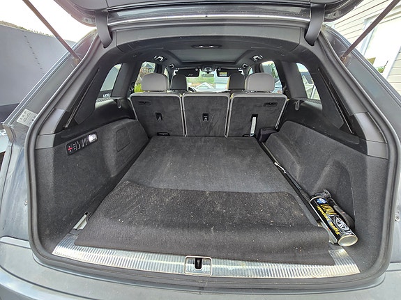 Audi Q7 11 of 14