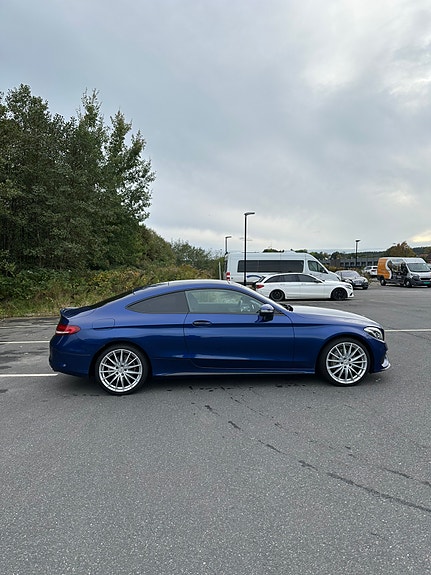 Mercedes-Benz C180 8 of 30