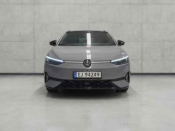 Volkswagen ID.7 2 of 30