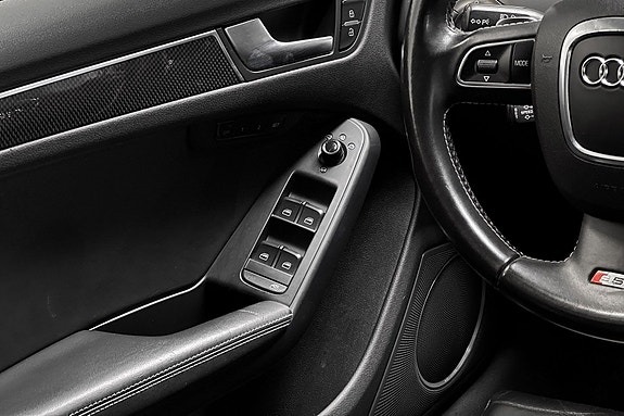 Audi S5 16 of 30