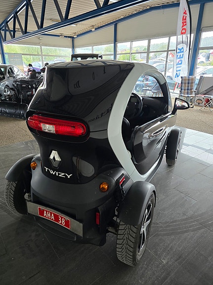 Renault Twizy 3 of 10
