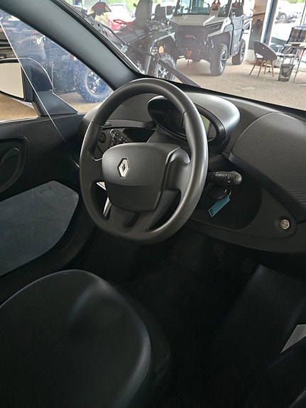 Renault Twizy 5 of 10