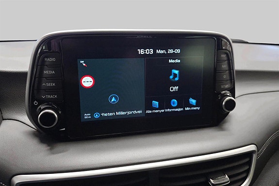Hyundai Tucson 12 of 27