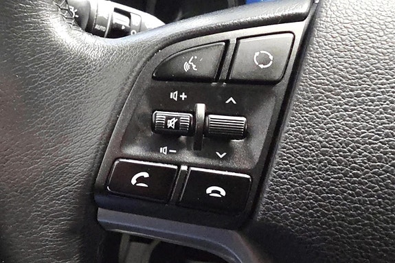 Hyundai Tucson 17 of 27