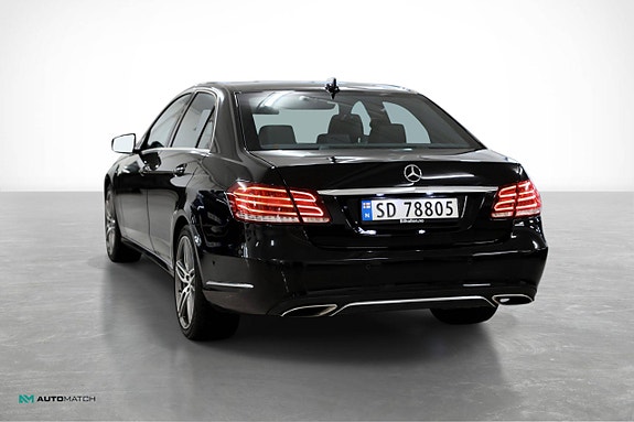 Mercedes-Benz E200 7 of 19
