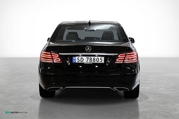 Mercedes-Benz E200 6 of 19