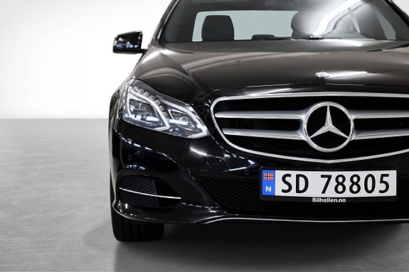 Mercedes-Benz E200 3 of 19