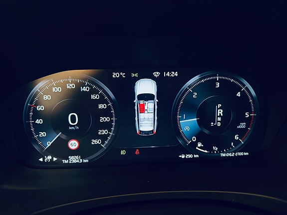 Volvo V90 Cross Country 21 of 30