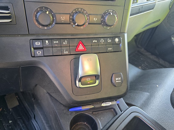 Mercedes-Benz komprimatorbil - Faun påbygg - 1 kammer 12 of 18