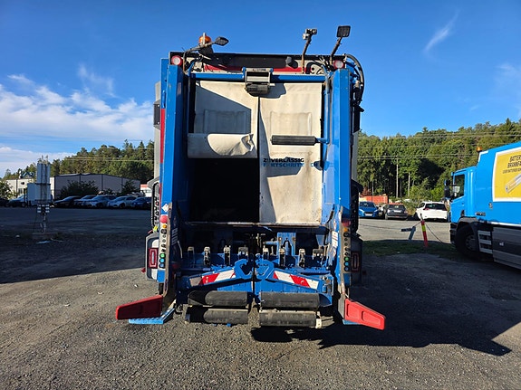 Mercedes-Benz Atego Ecotec Fleet Variopress - 2022 Mod 4 of 21