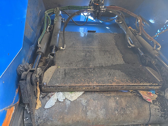 Mercedes-Benz Atego Ecotec Fleet Variopress - 2022 Mod 7 of 21