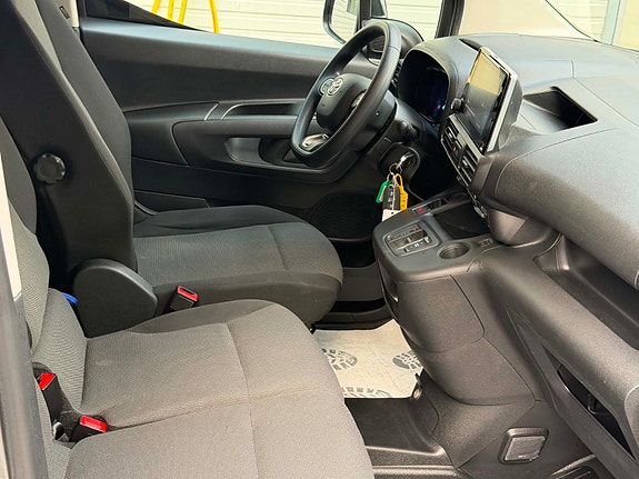 Toyota Proace City 14 of 30