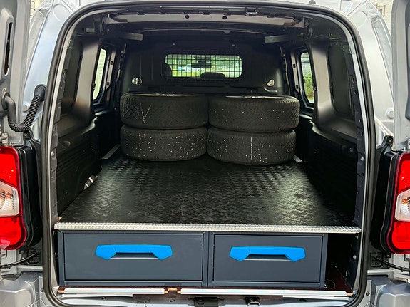 Toyota Proace City 30 of 30