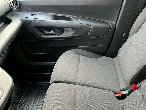 Toyota Proace City 26 of 30
